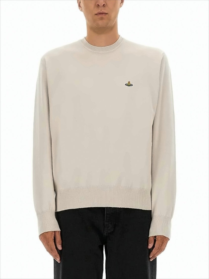 Lightweight Crew Neck Sweater with Ribbed Details