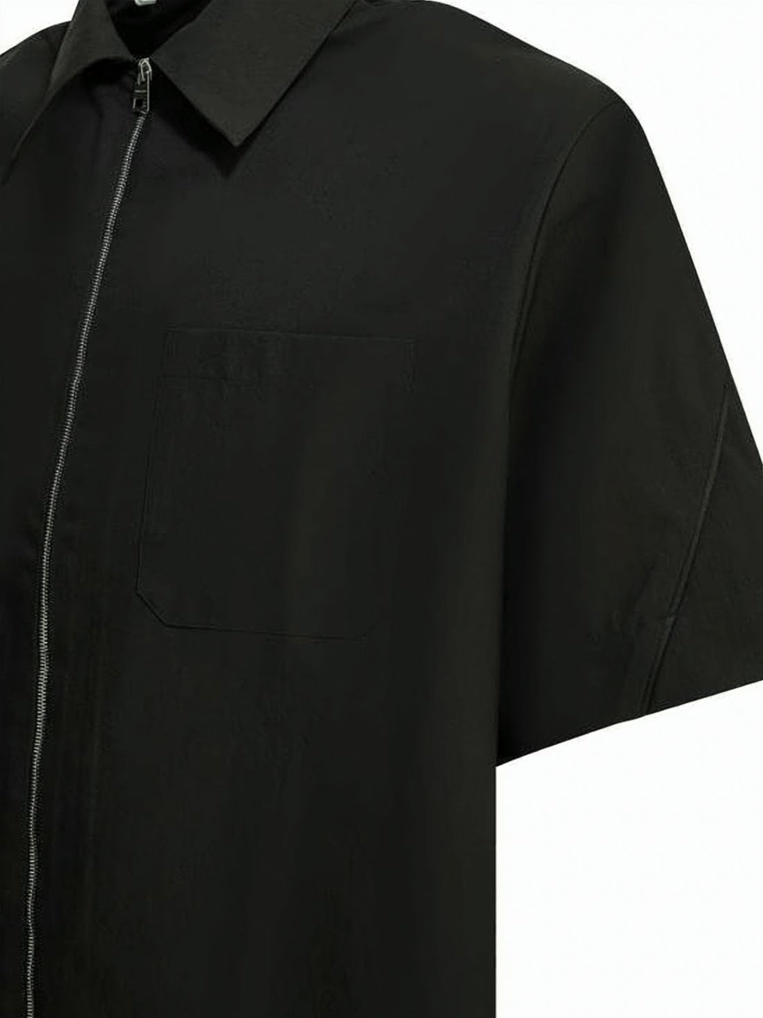 Boxy Short-Sleeve Polyester Shirt with Zipper Closure