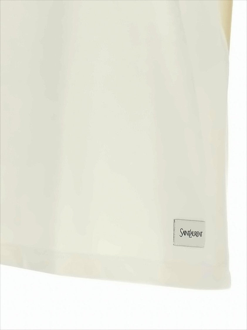 Boxy Short-Sleeve T-Shirt with Classic Round Neckline