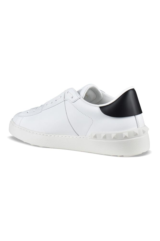 Open Sneakers