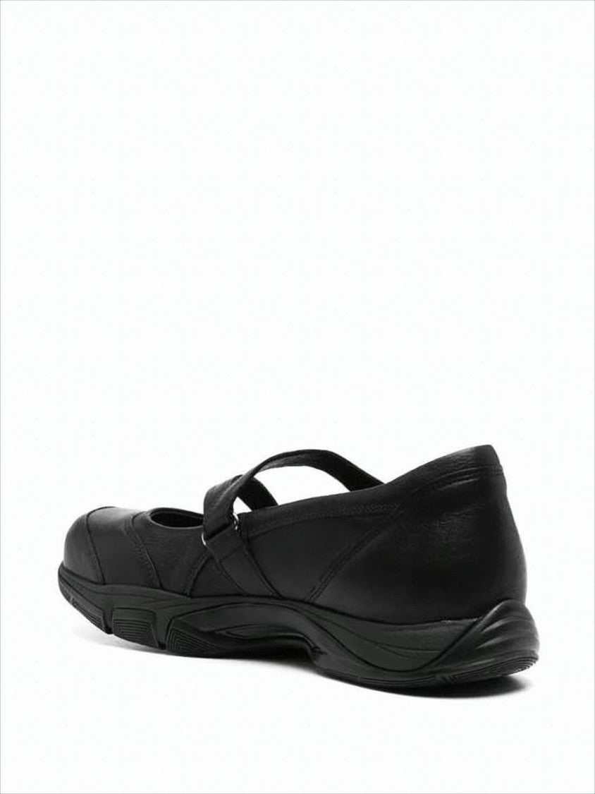 Leather Sneakers with Rounded Toe