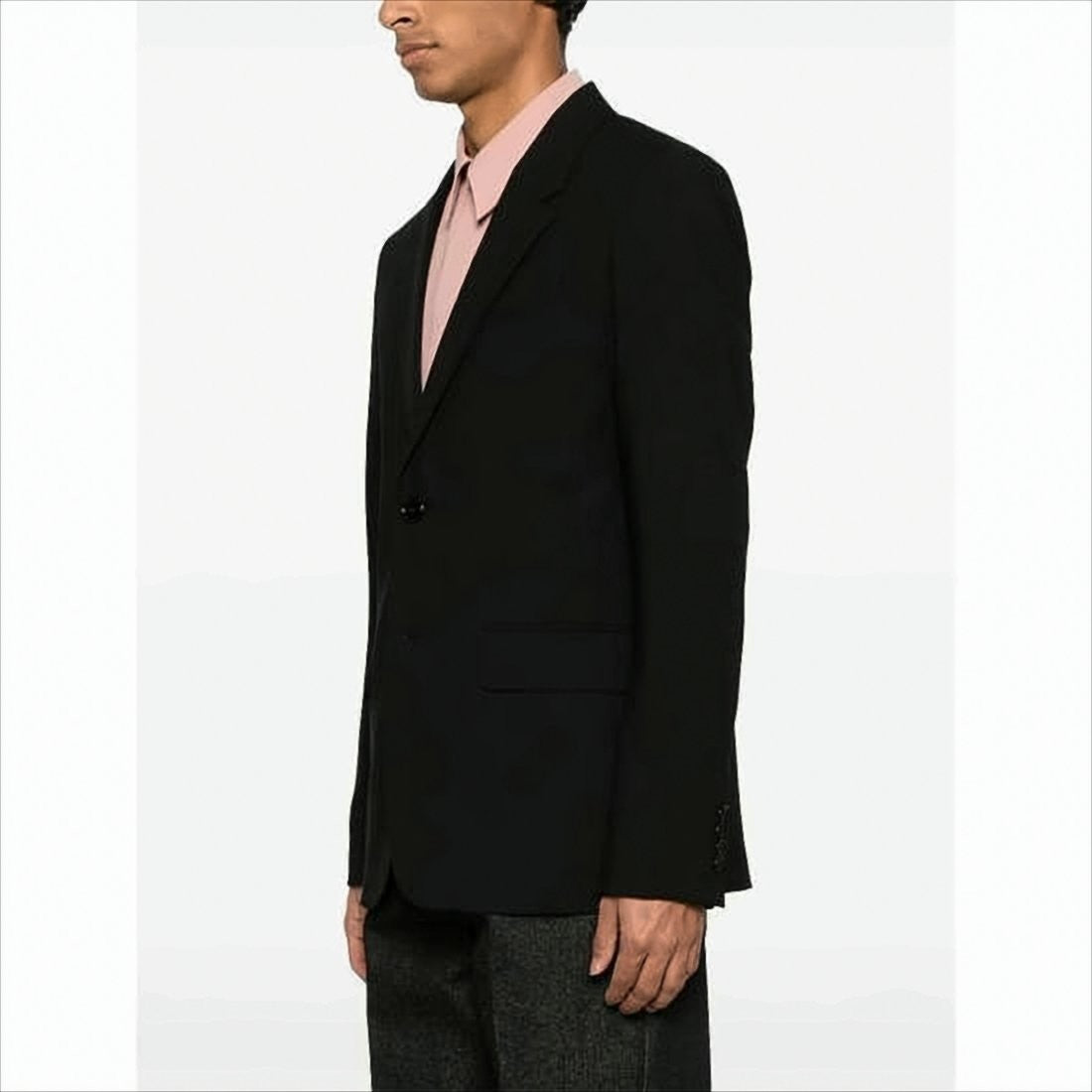Classic Black Wool Suit Jacket with Tailored Fit