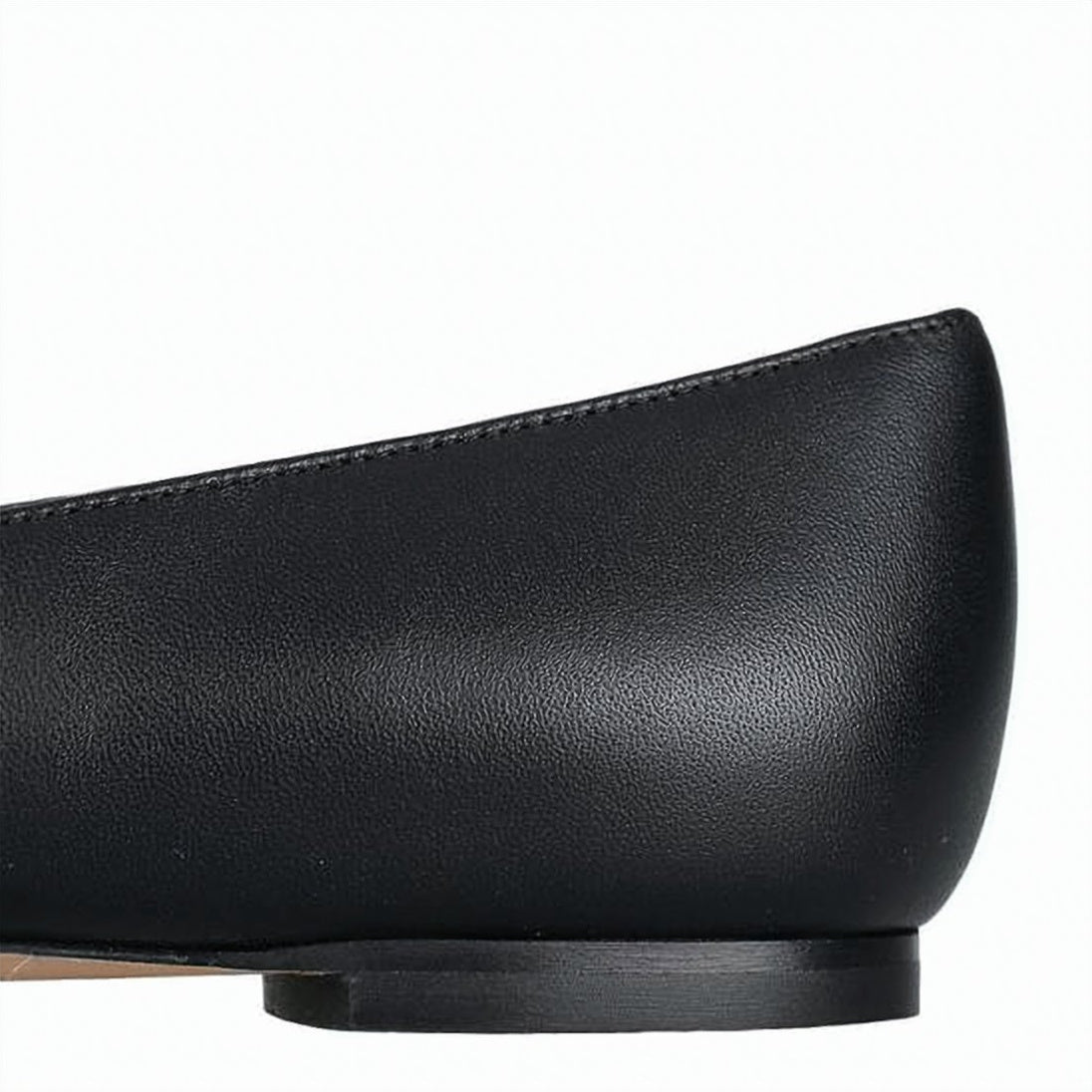 Textured Cowhide Leather Flat Shoes