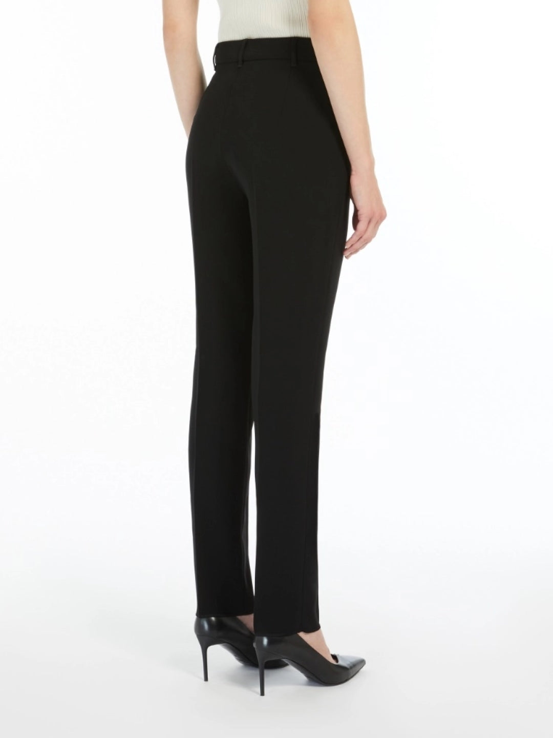 Tailored Black Pants With Classic Silhouette