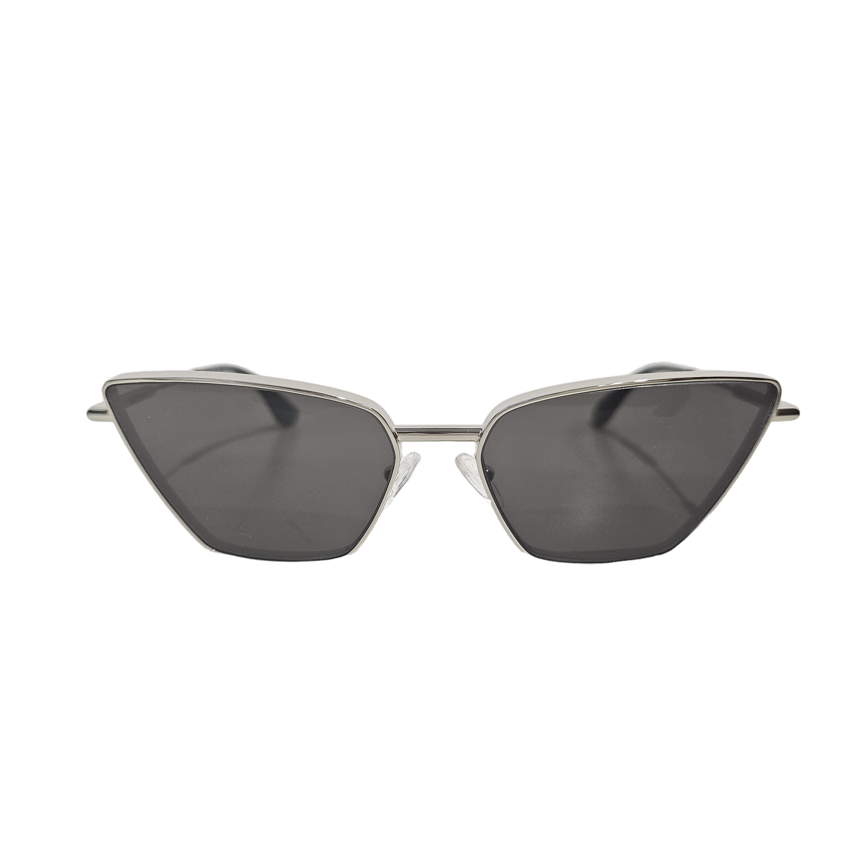 Geometric Angular Frame Sunglasses With Dark Lenses