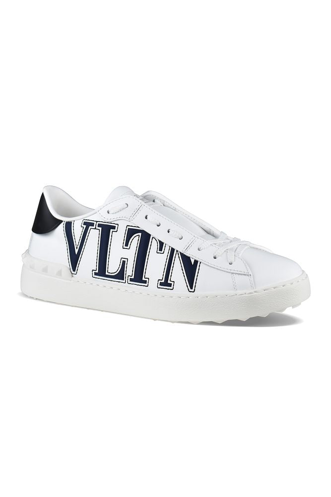 Open Sneakers