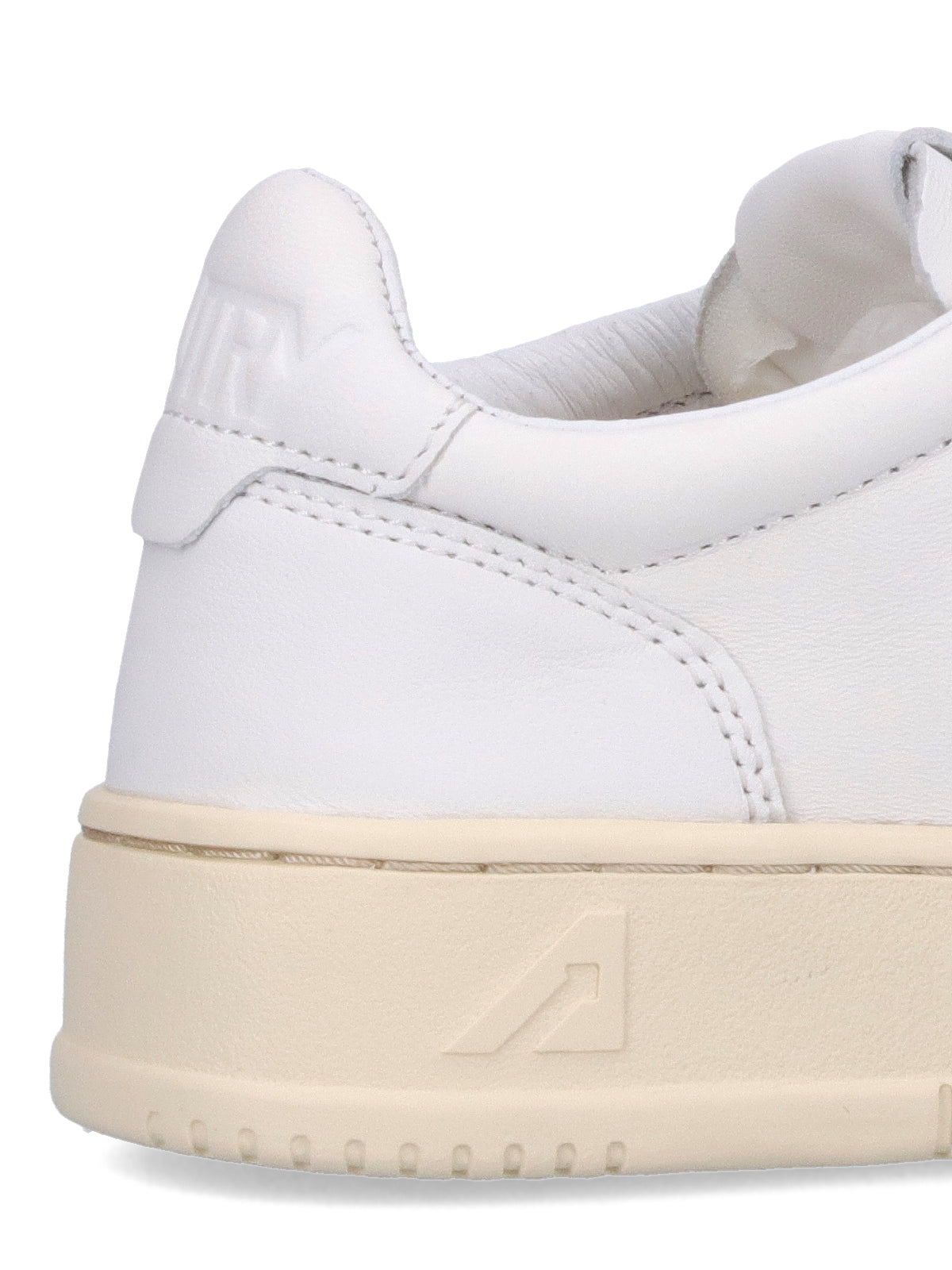 "Medalist" Low-Top Sneakers In White Nappa Leather