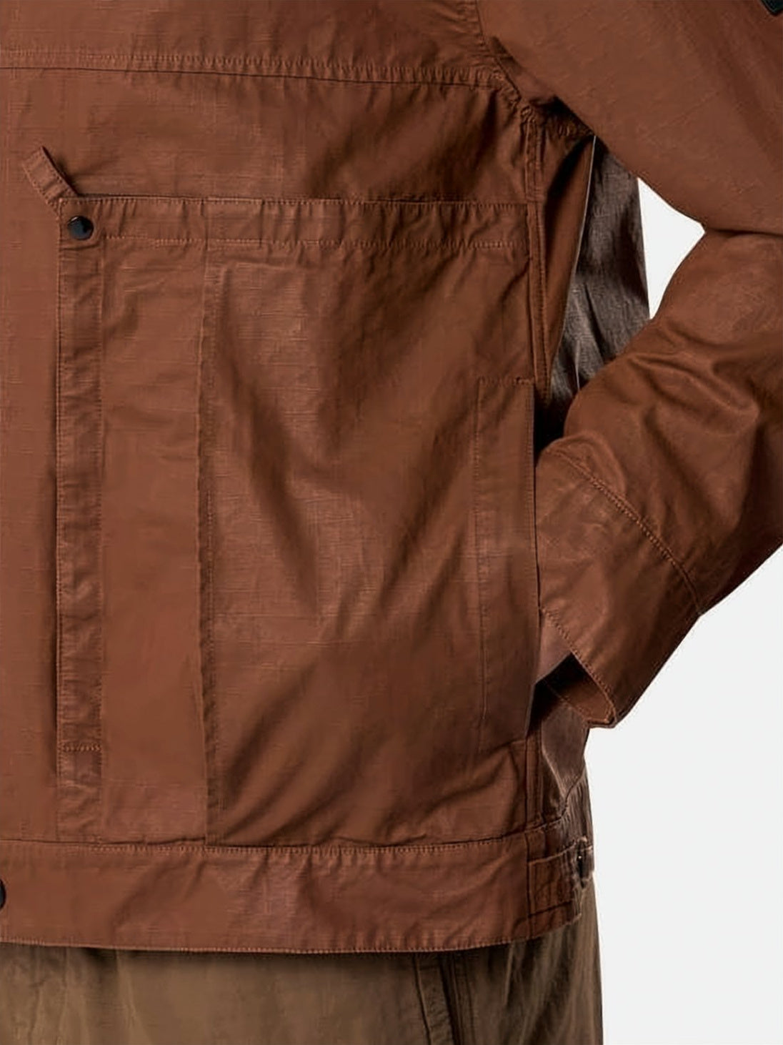 Boxy Brown Jacket With Classic Collar And Utility Pockets