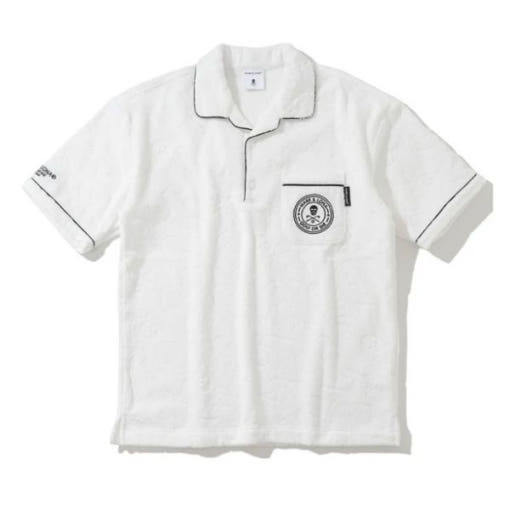 Short-Sleeved Polo Shirt with Classic Collar and Emblem Pocket