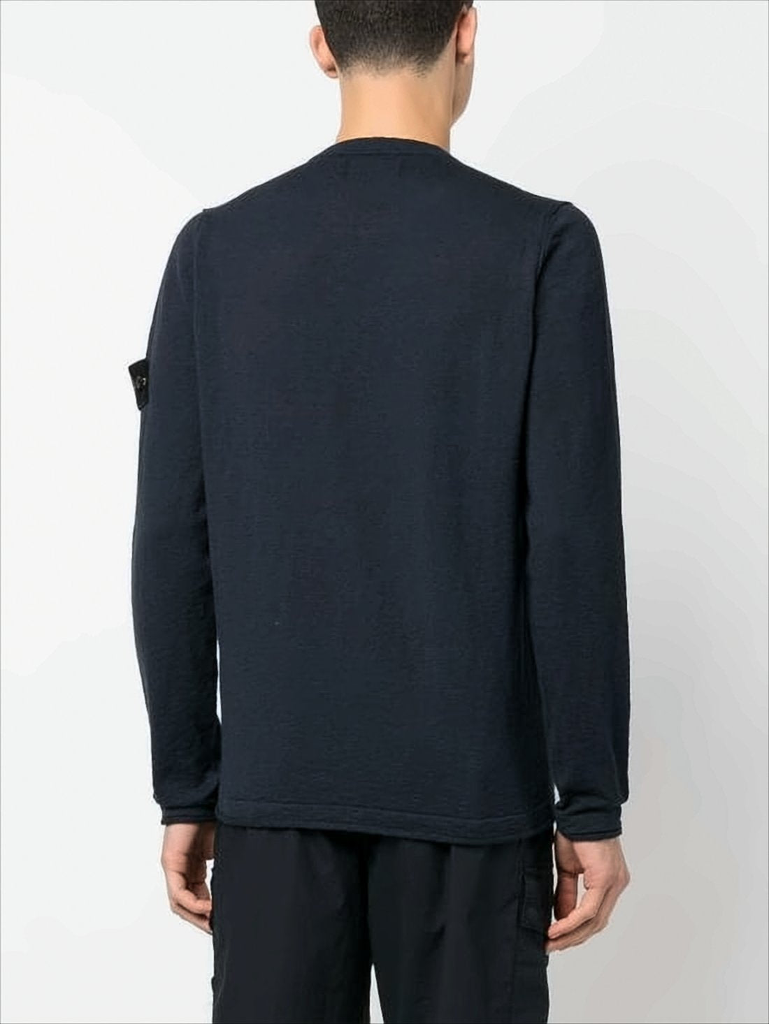 Textured Black Crew Neck Sweater With Distinctive Logo Patch