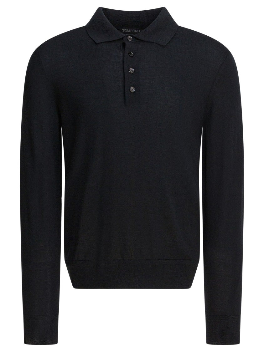 Long-Sleeved Polo Shirt With Classic Button-Down Collar