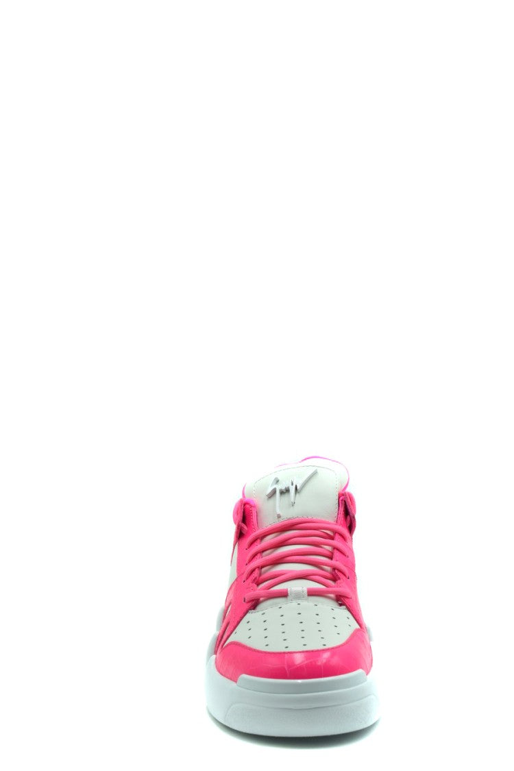 Low-Top Sneakers With Textured Leather
