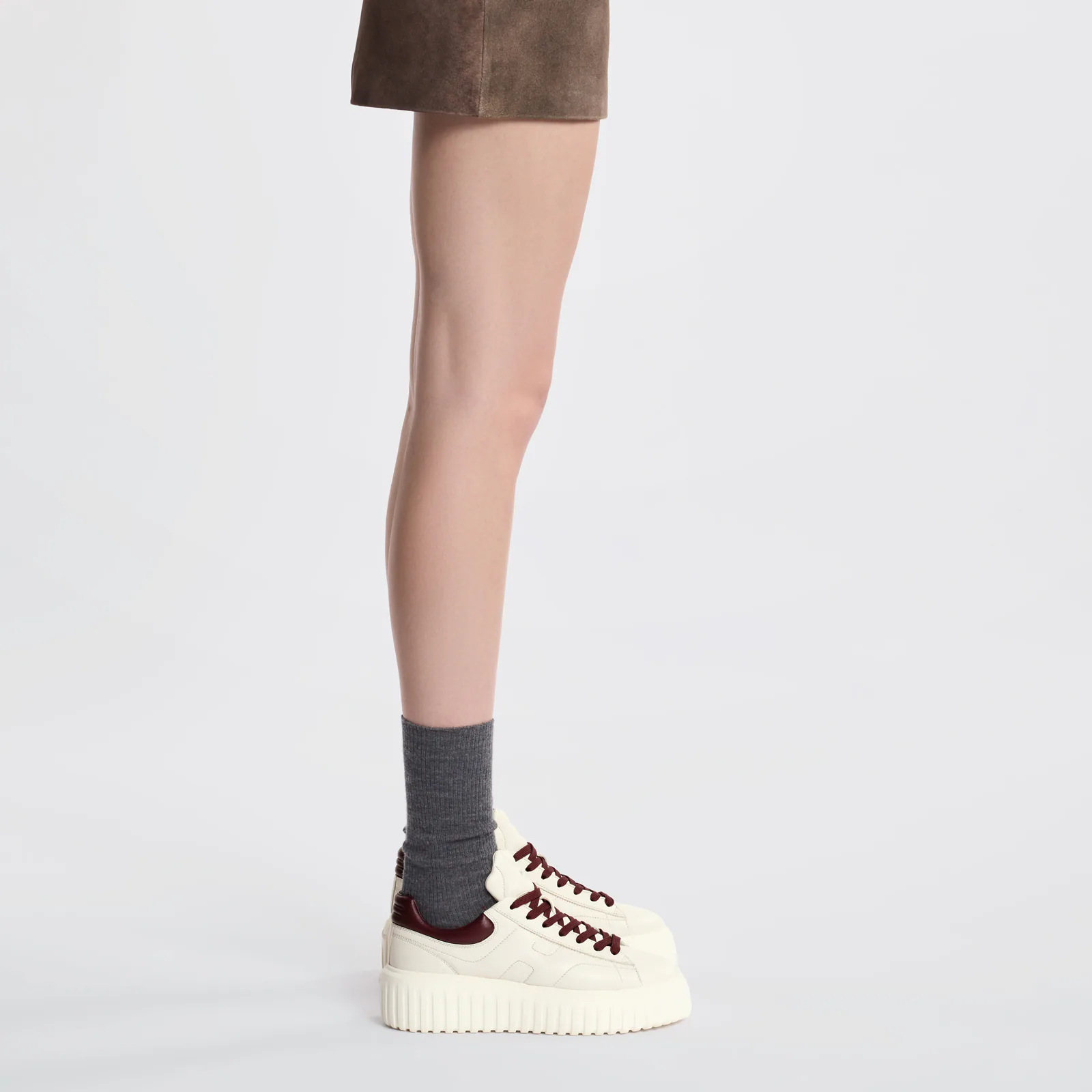 Sophisticated H-Stripes H Sneakers With Platform Sole