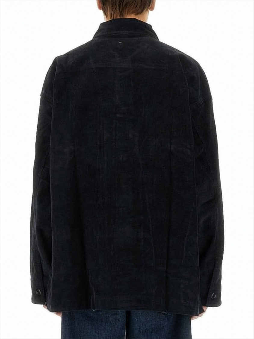 Relaxed Fit Black Long-Sleeve Shirt With Classic Collar And Button-Down Front