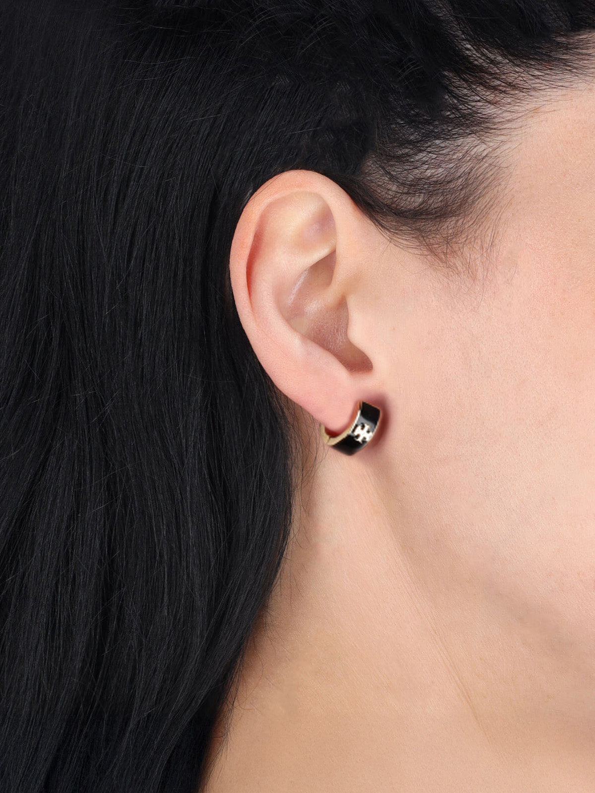 'Kira Huggie' Earrings – Gold & Black