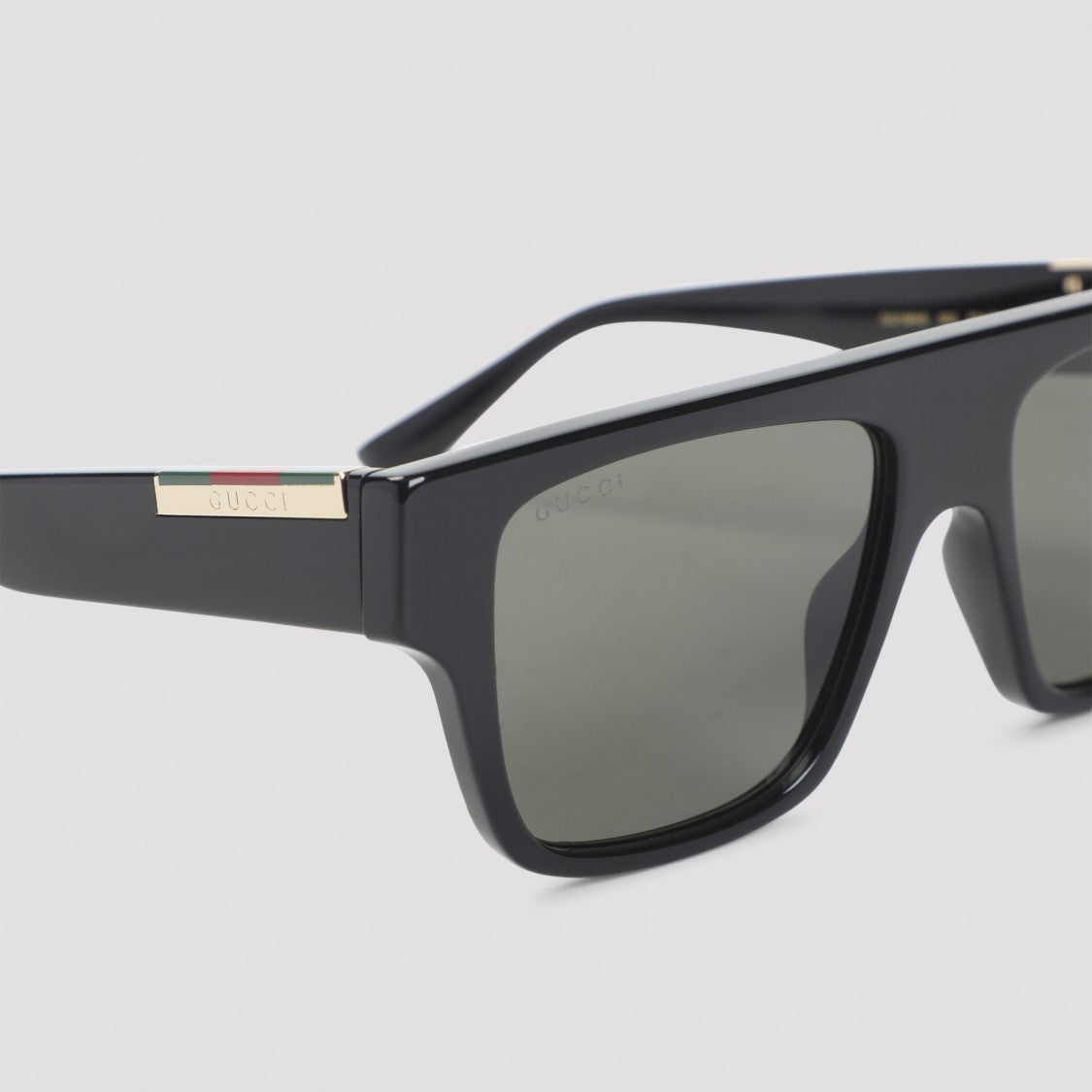 Bold Rectangular Frame Sunglasses With Gold-Tone Accents