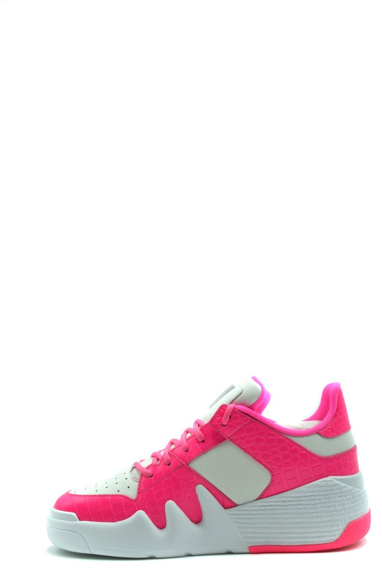 Low-Top Sneakers With Textured Leather