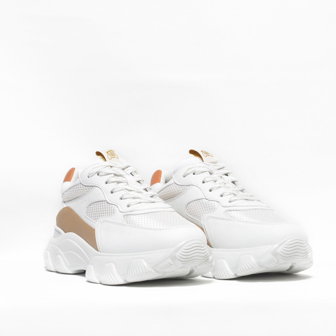 Hyperactive White Leather Sneaker