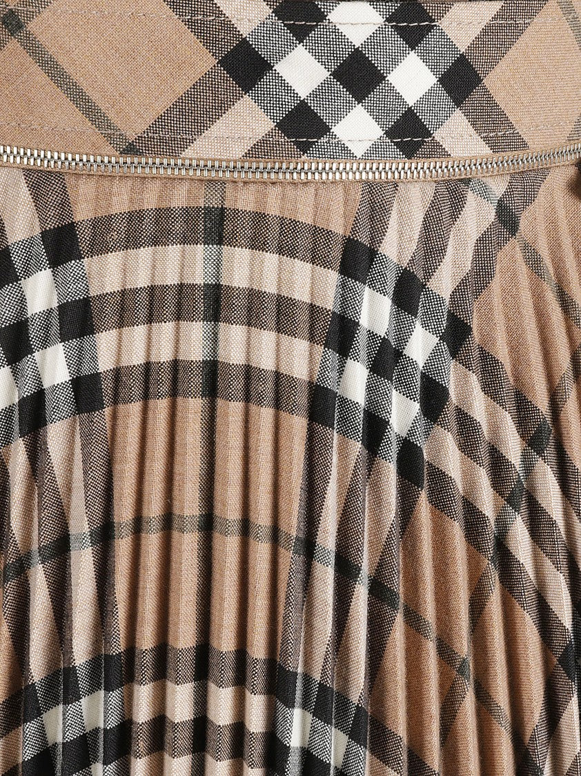 Pleated Check Pattern Skirt