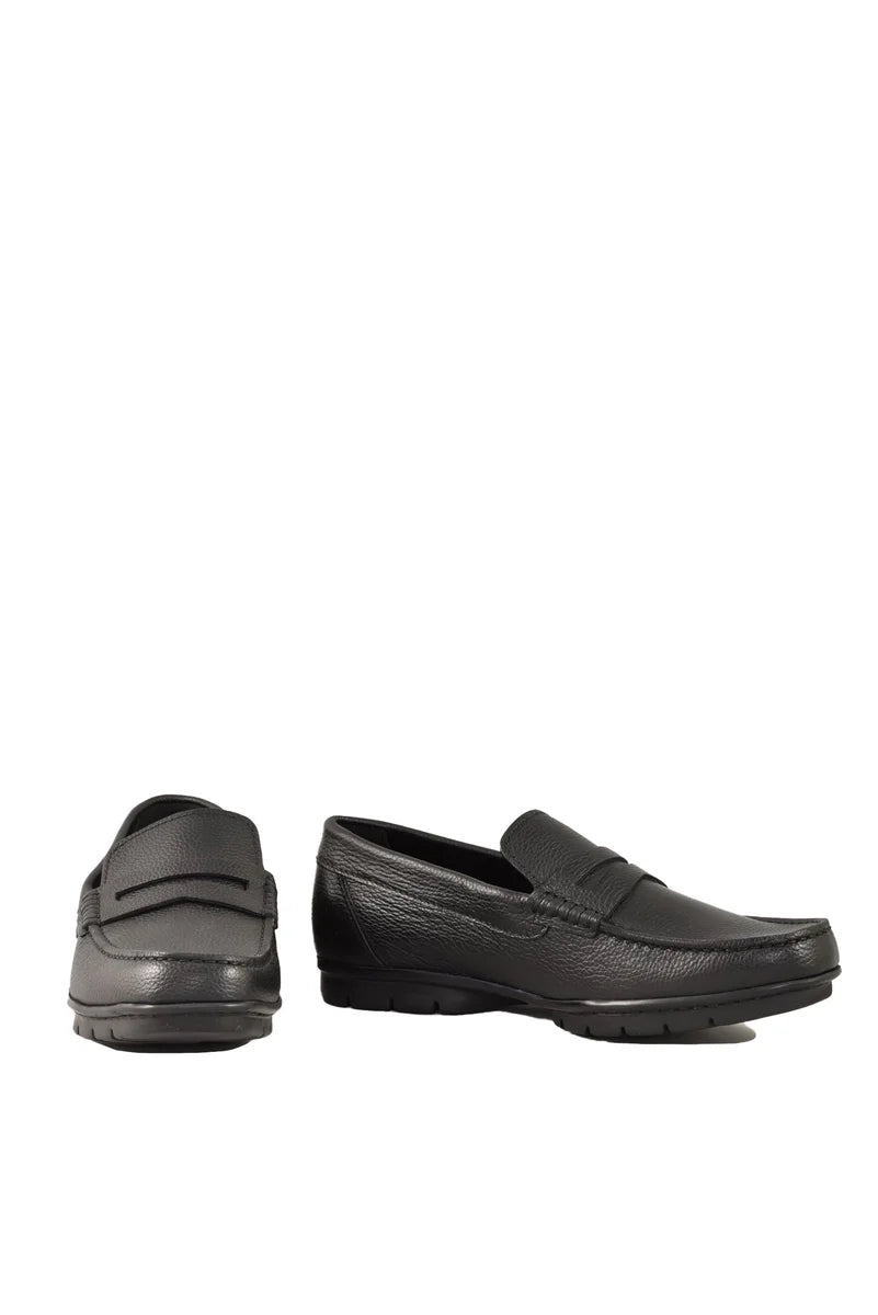 Men's Hammered Leather Loafer - Black