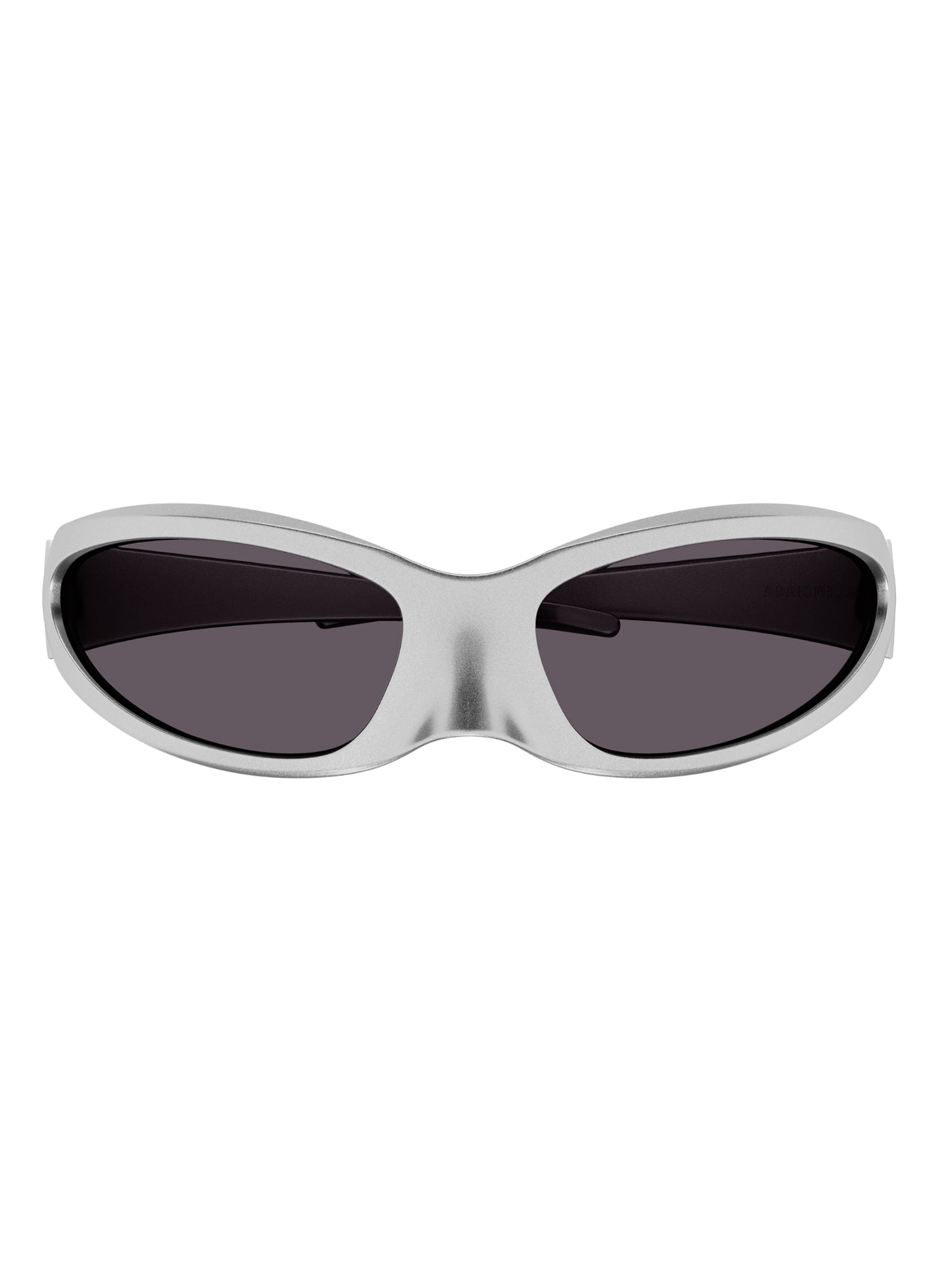 Sunglasses with Aerodynamic Design and Metallic Finish