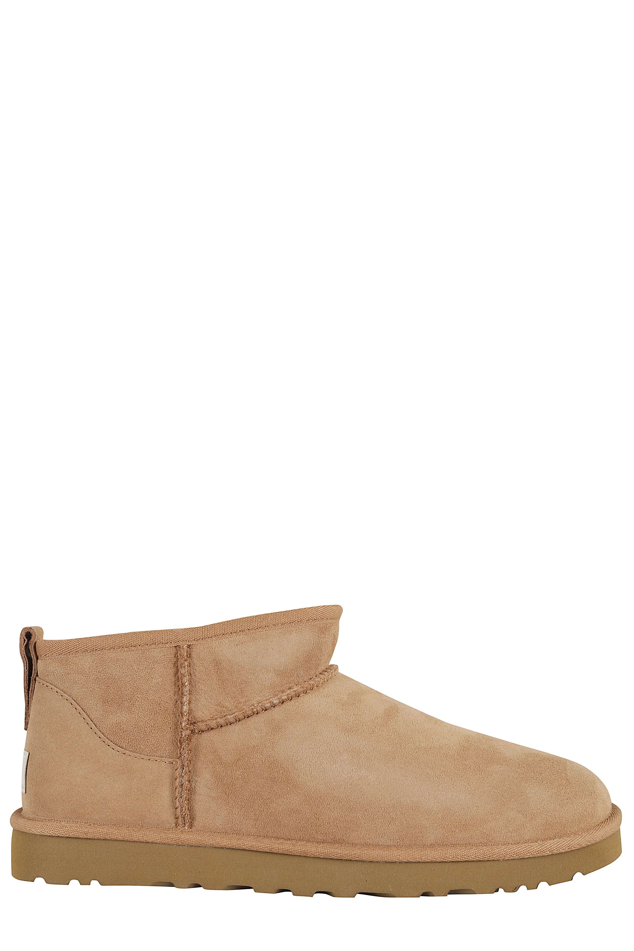 M Classic Ultra Mini Boot
