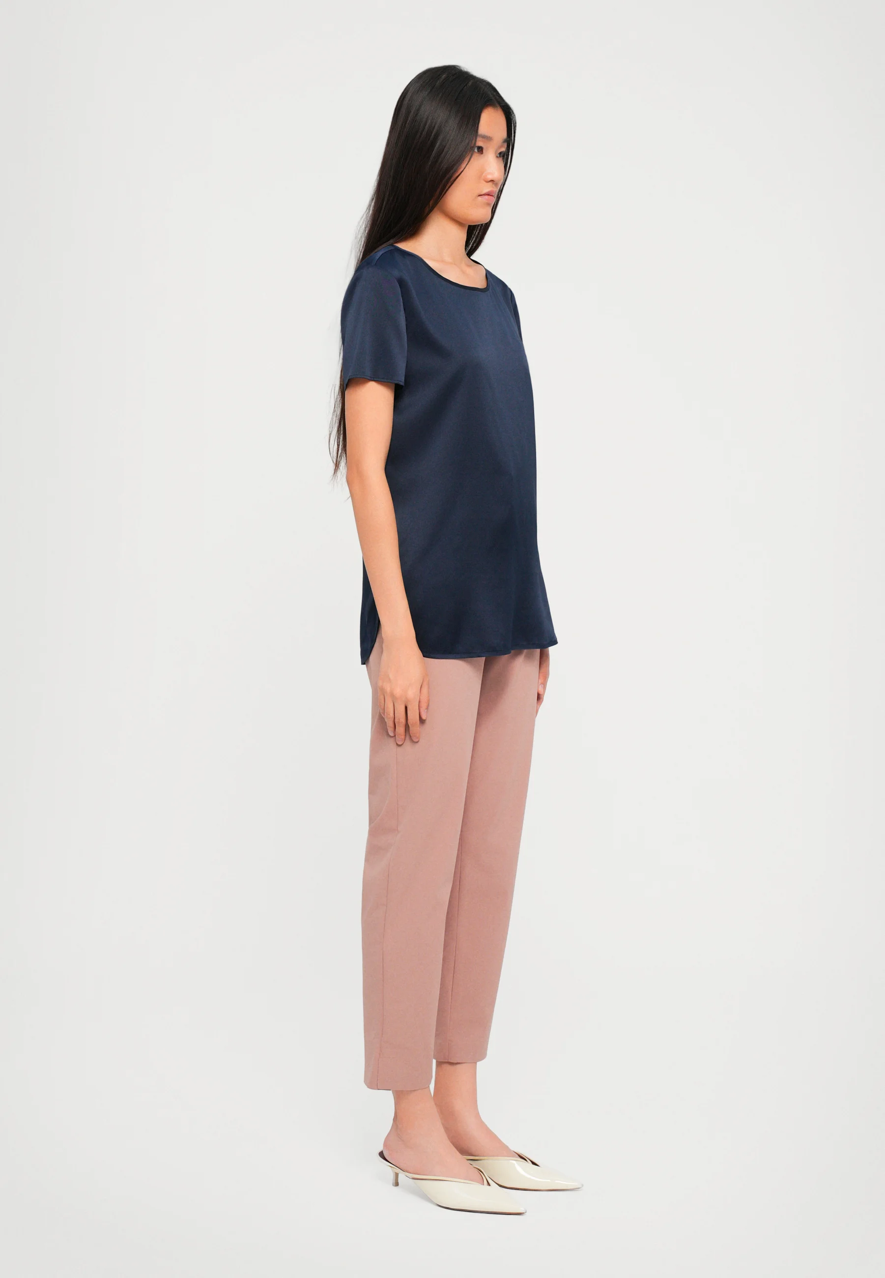 Smooth Satin Short-Sleeved Top with Classic Round Neckline