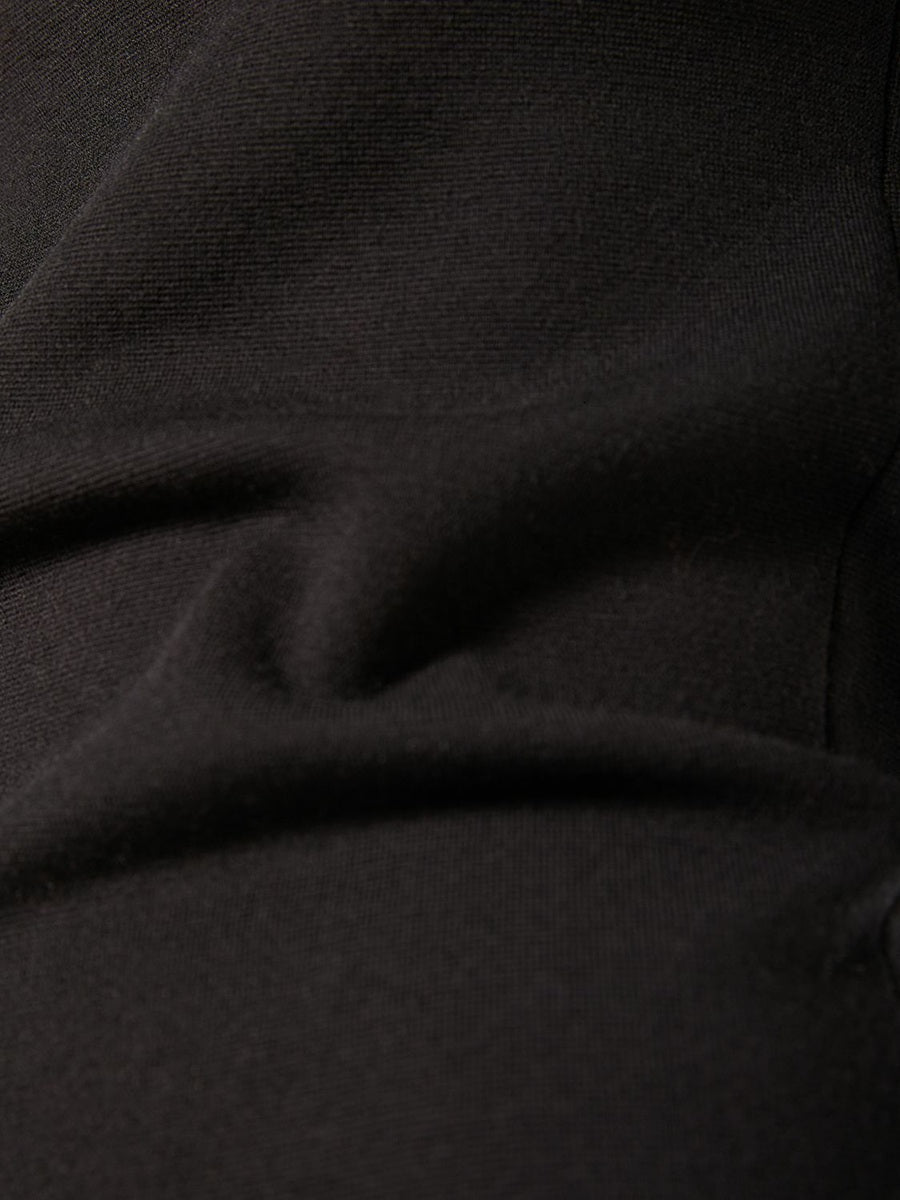 Fitted Sleeveless Top with Round Neckline