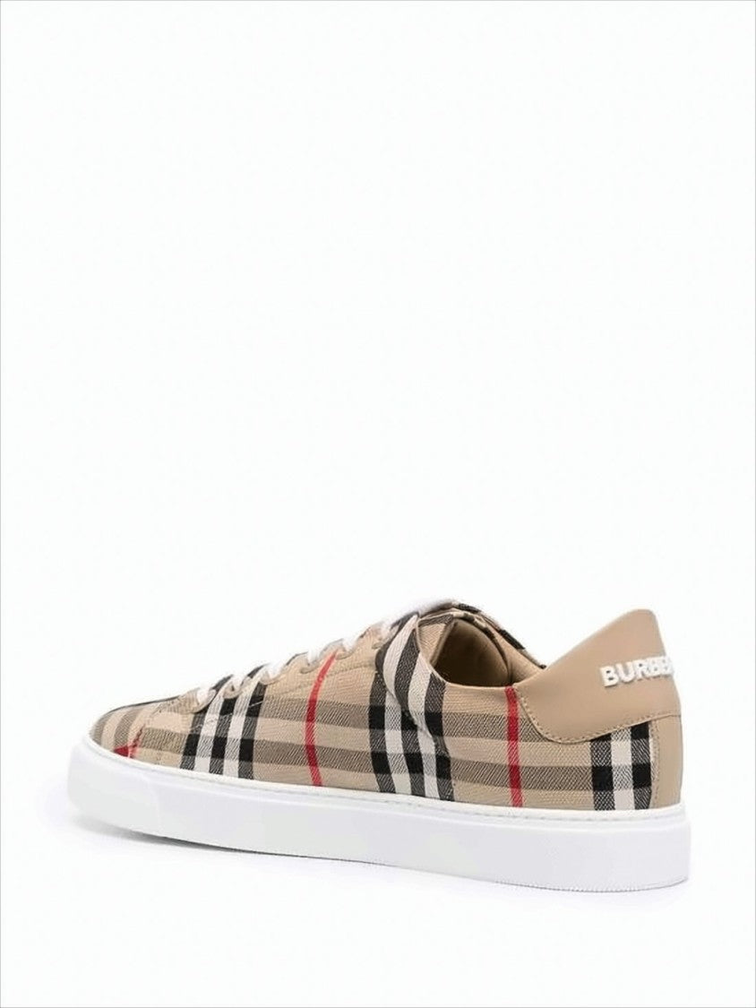 Check Pattern Low-Top Sneakers