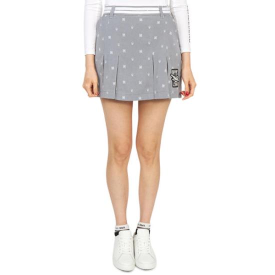 Short Pleated Skirt with Structured Waistband and Flared Silhouette