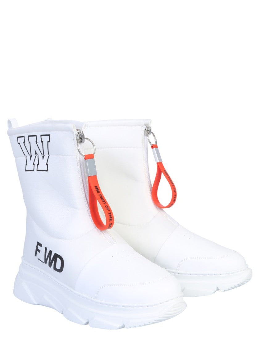 High-Top Leather Boots With Rubber Sole