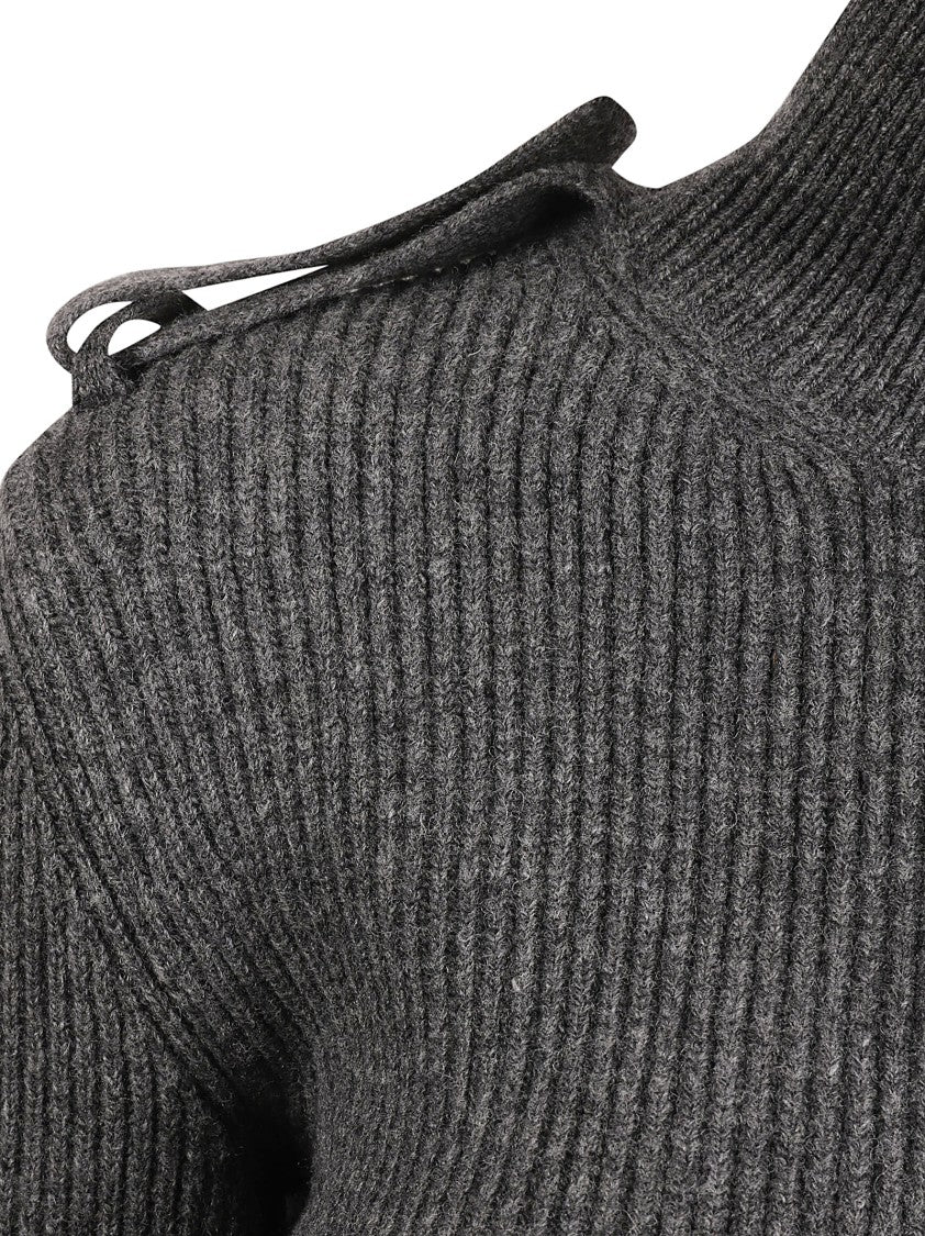 Fitted High-Neck Dress With Ribbed Fabric