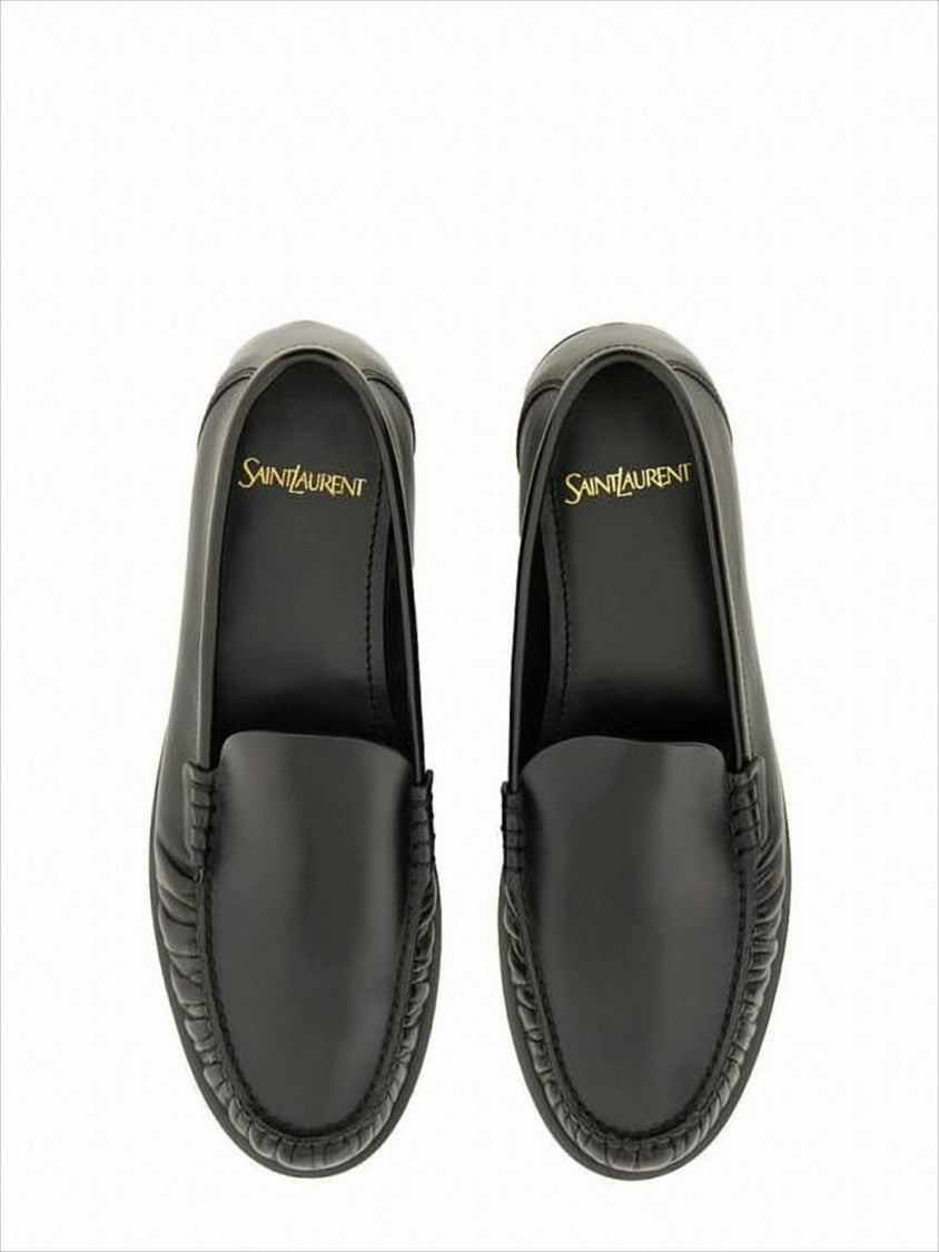 Smooth Calf Leather Black Loafers with Gathered Detail