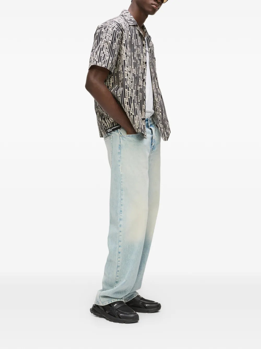 Boxy Fit Short-Sleeve Shirt with Vertical Text Pattern