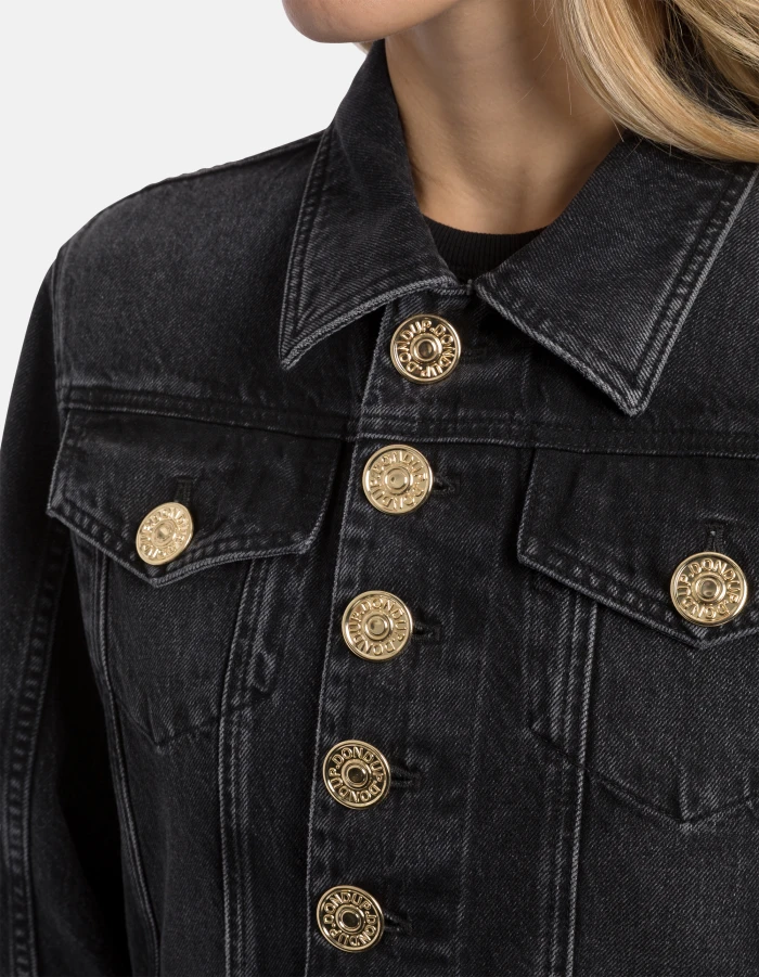 Cropped Denim Jacket with Classic Collar
