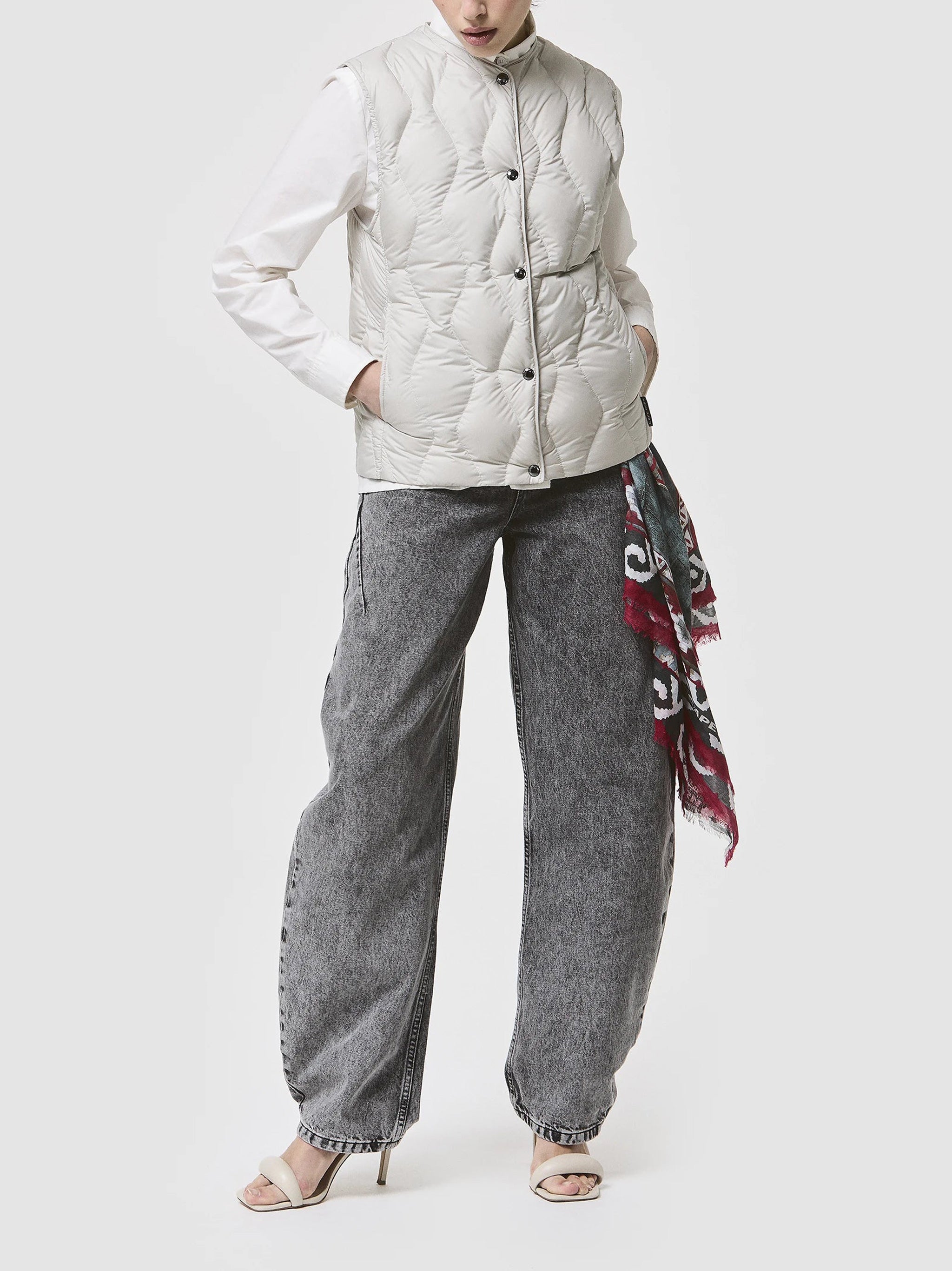 Camila Padded Diamond Quilted Vest
