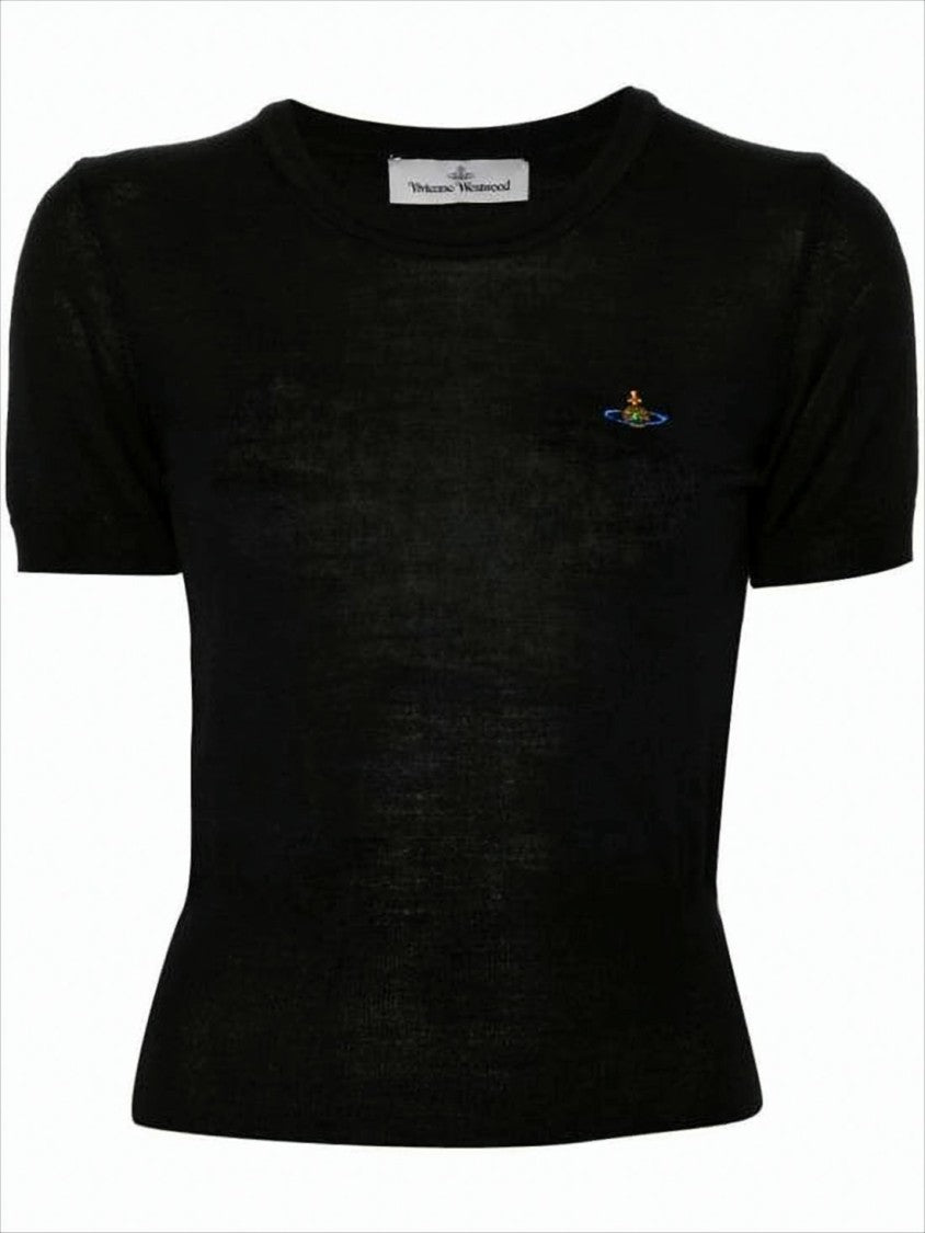 Classic Short-Sleeve Knitwear with Subtle Embroidery