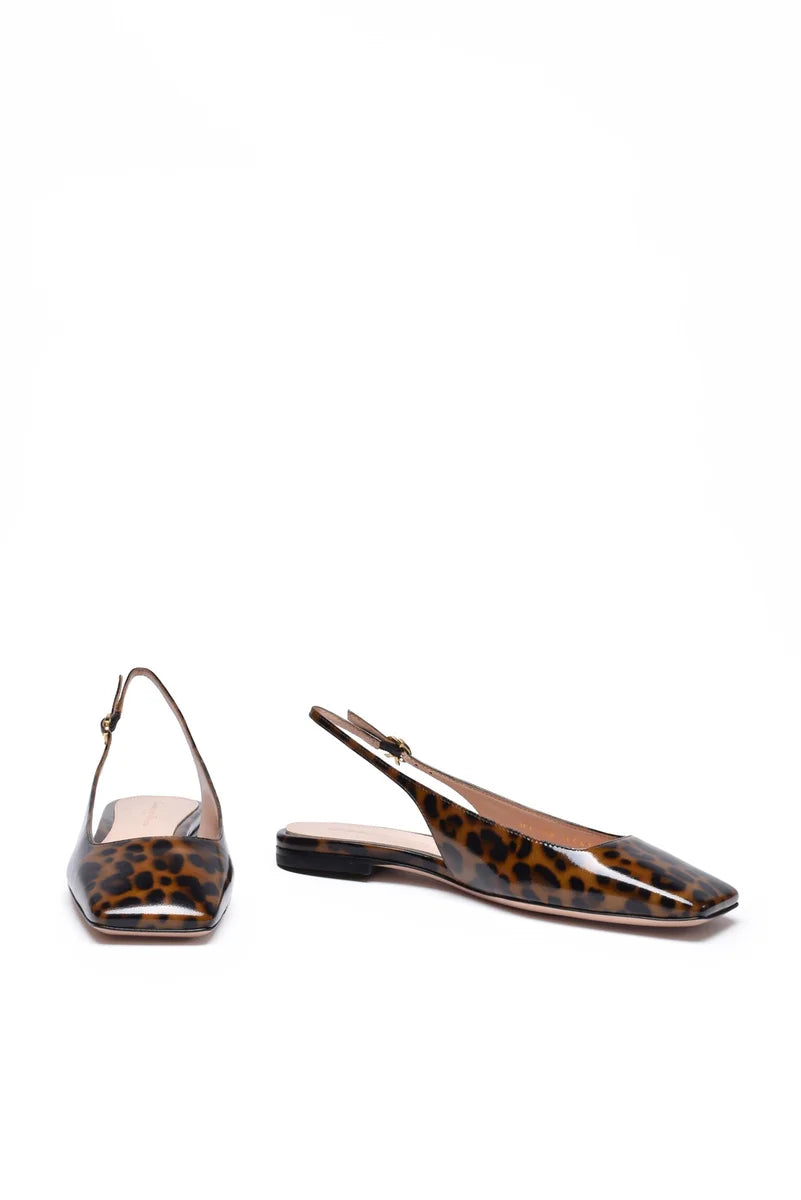 Chanel Leather Shoes - Brown