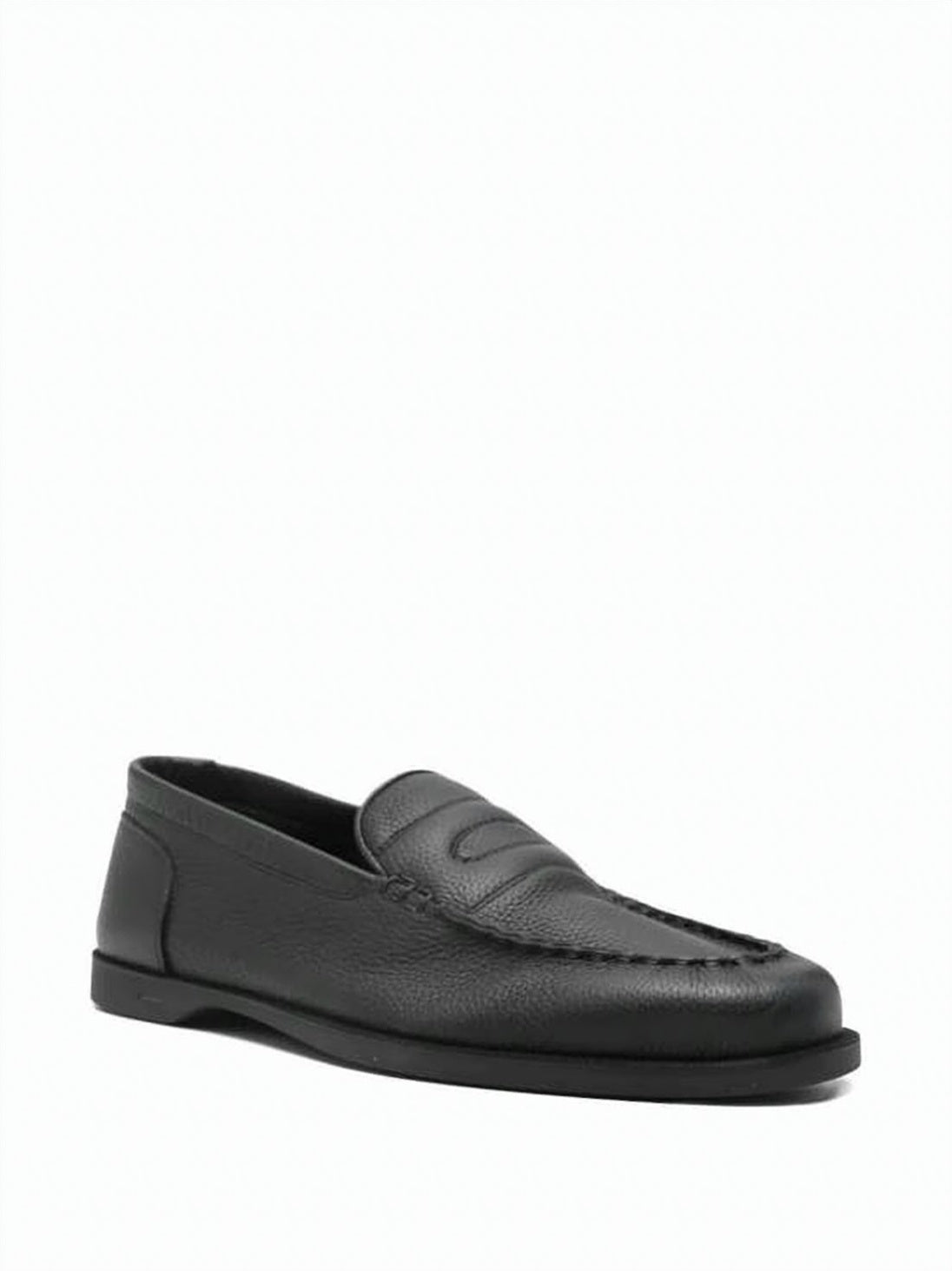 Leather Loafer With Rounded Toe And Subtle Stitching