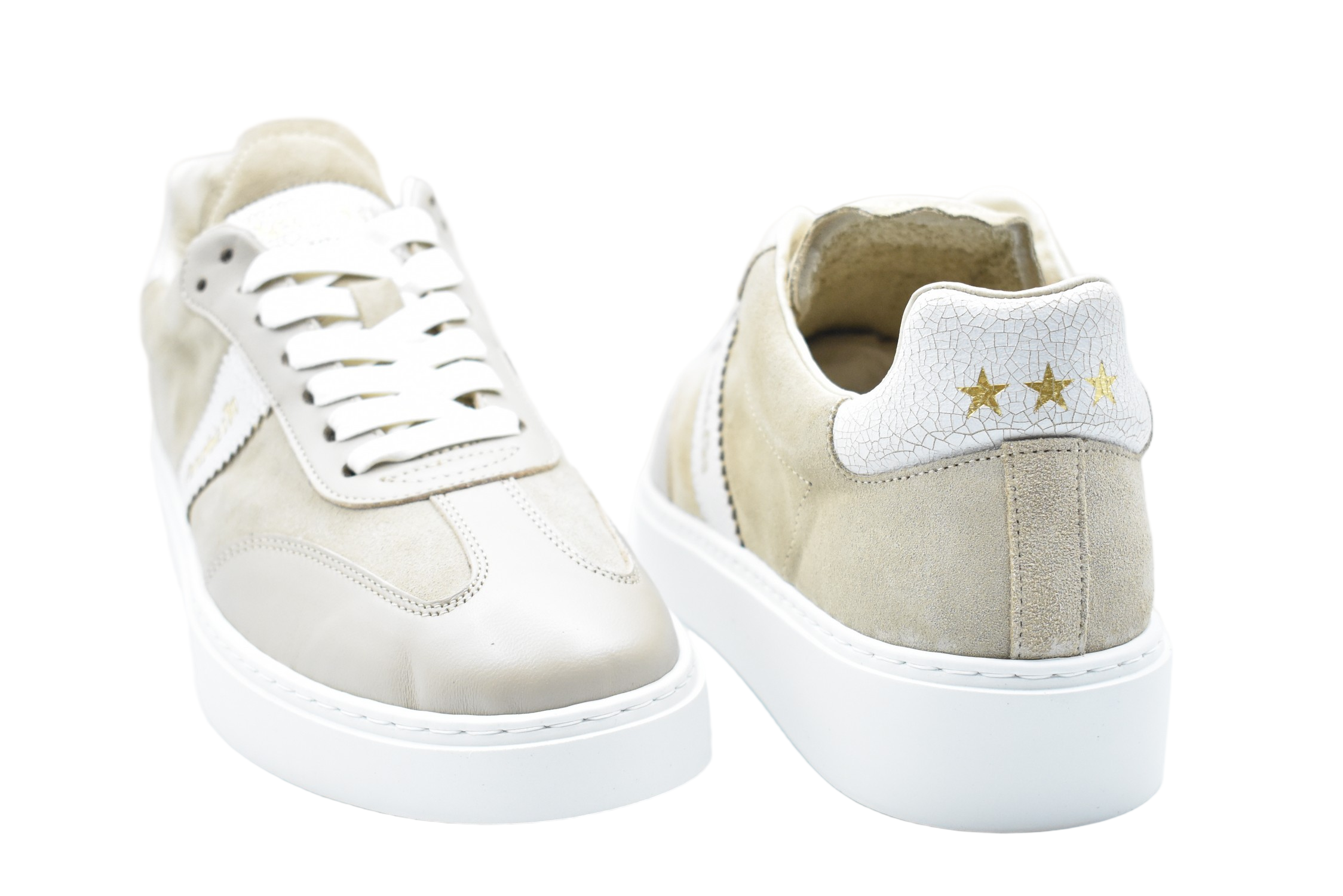 Low-Top Beige Shoes With Laced Design And Gold Accents
