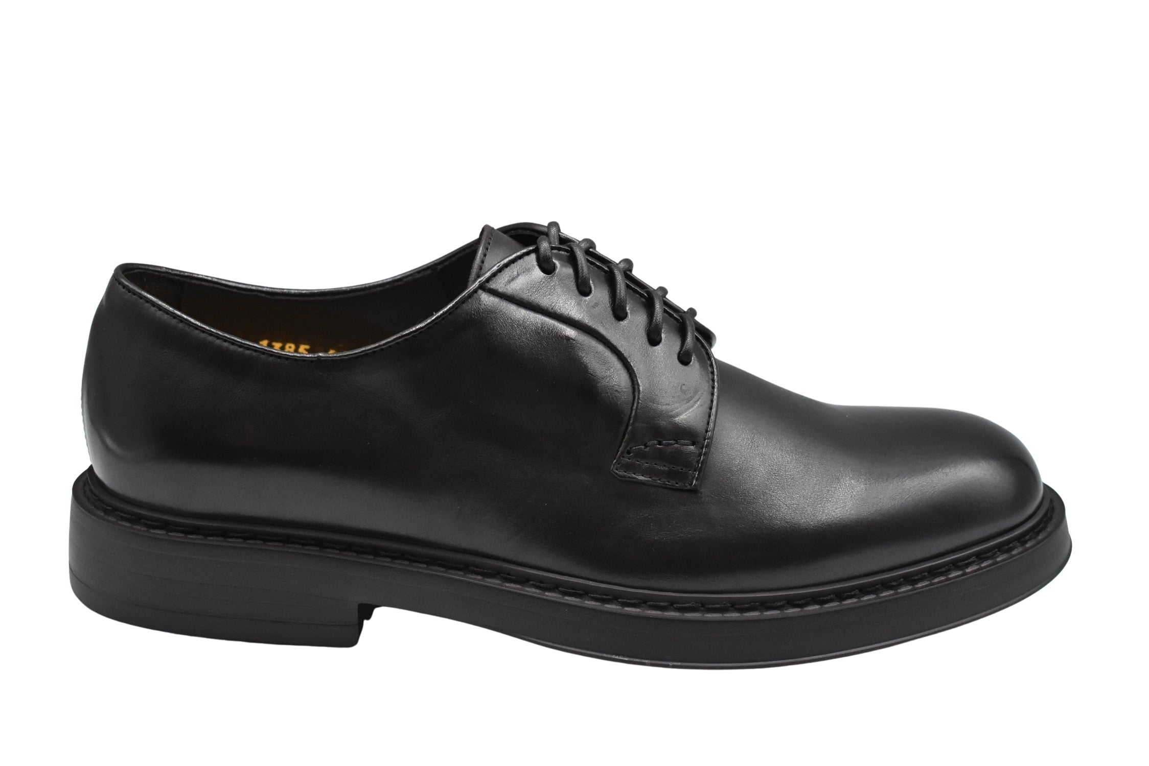 Low-Top Lace-Up Shoes With Polished Leather Finish