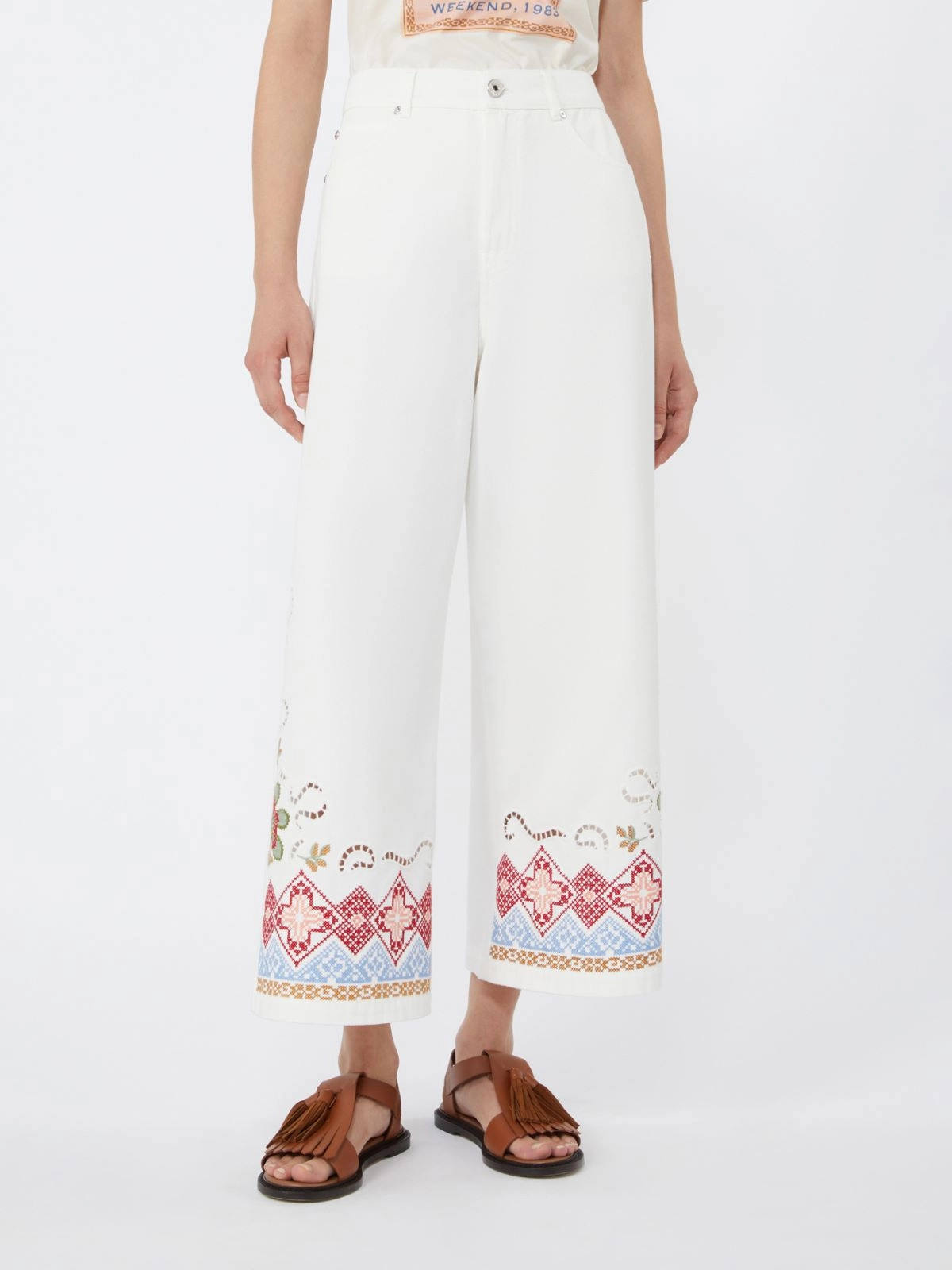 Wide-Leg Pants with Intricate Embroidery and Classic Design