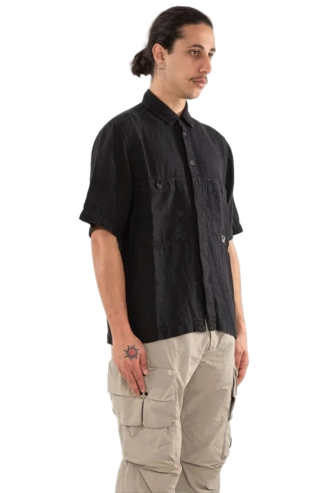 Short-Sleeve Linen Shirt with Classic Collar