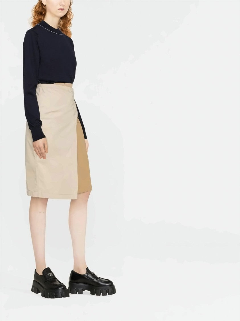 Fitted Knit Top With High Neckline And Contrast Stitching