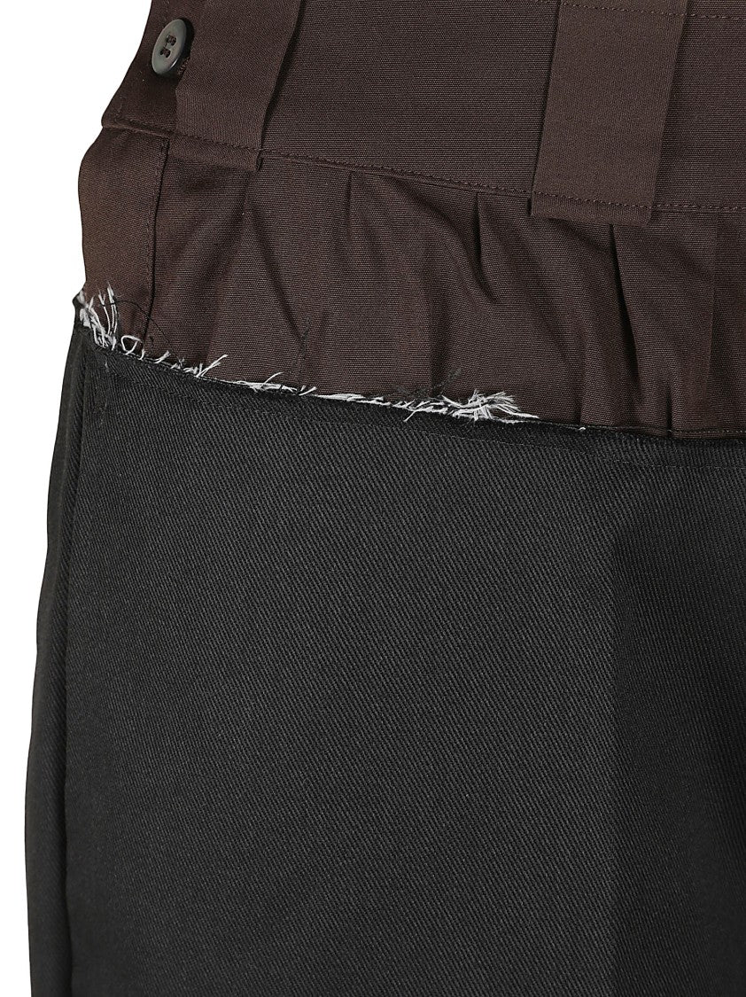 Tailored Black Shorts With Unique Ruffled Waistband