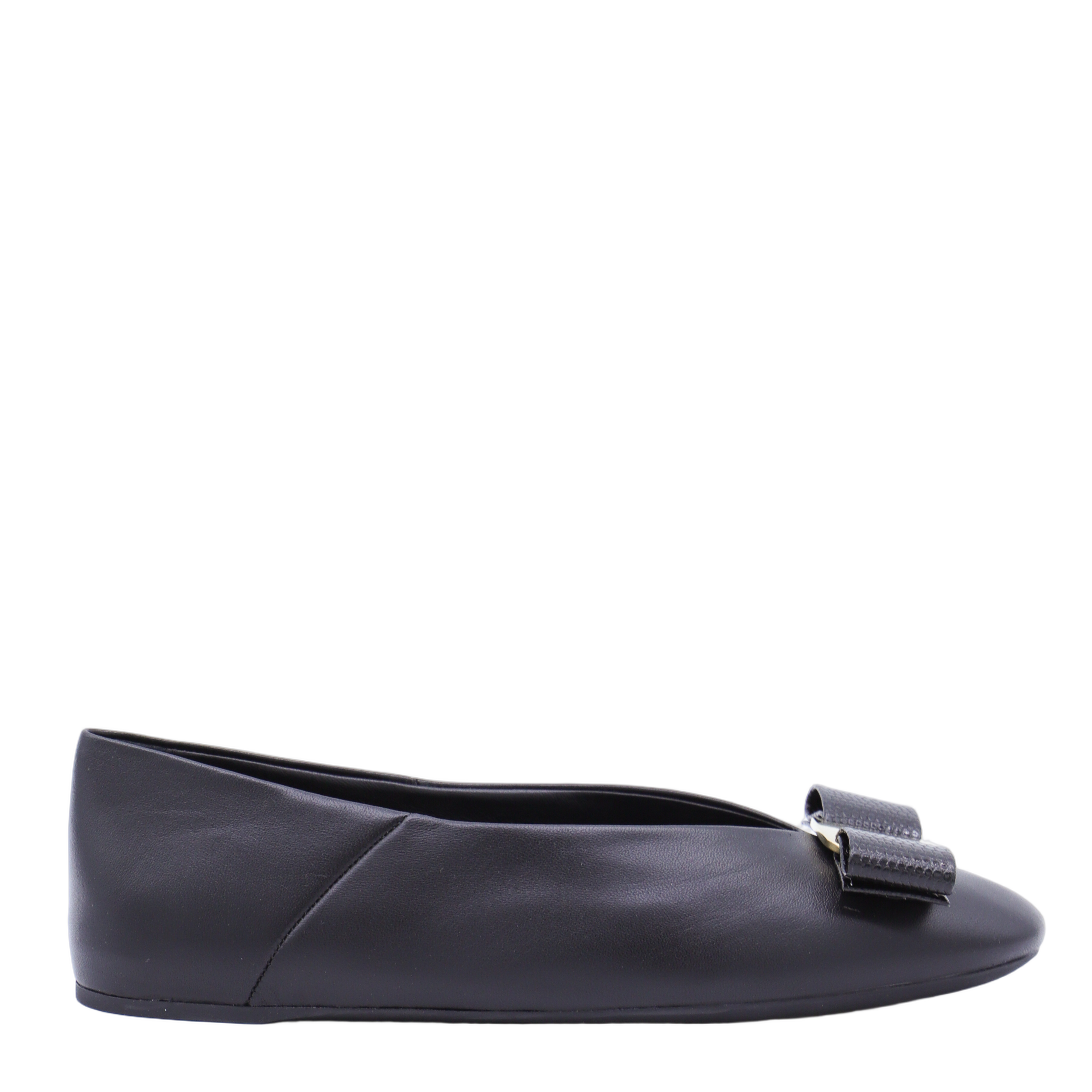 Elegant Black Leather Flats with Textured Bow