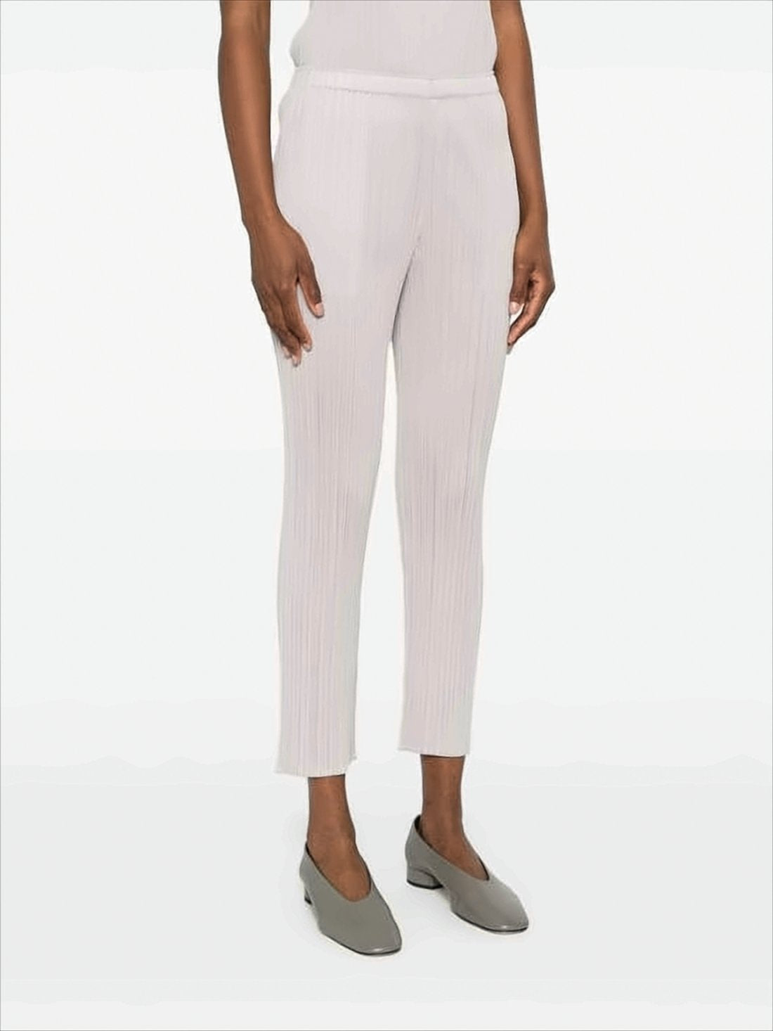 Relaxed-Fit Straight Leg Pants with Pleated Texture