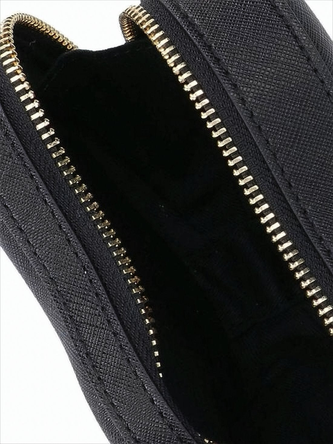 Heart-Shaped Textured Shoulder Bag