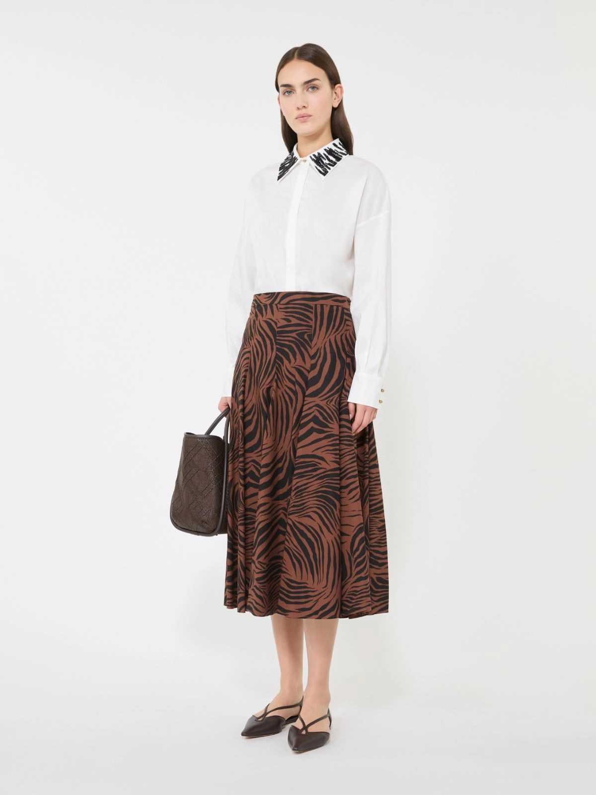 Long-Sleeve Blouse with Zebra-Patterned Collar and Gold-Tone Buttons