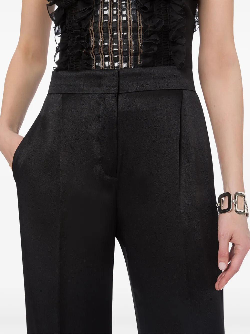 Tailored Neutrals Pants with Minimalist Silhouette